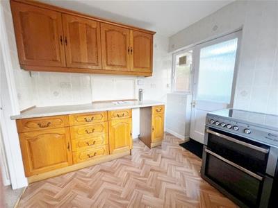 kitchen 3.jpg
